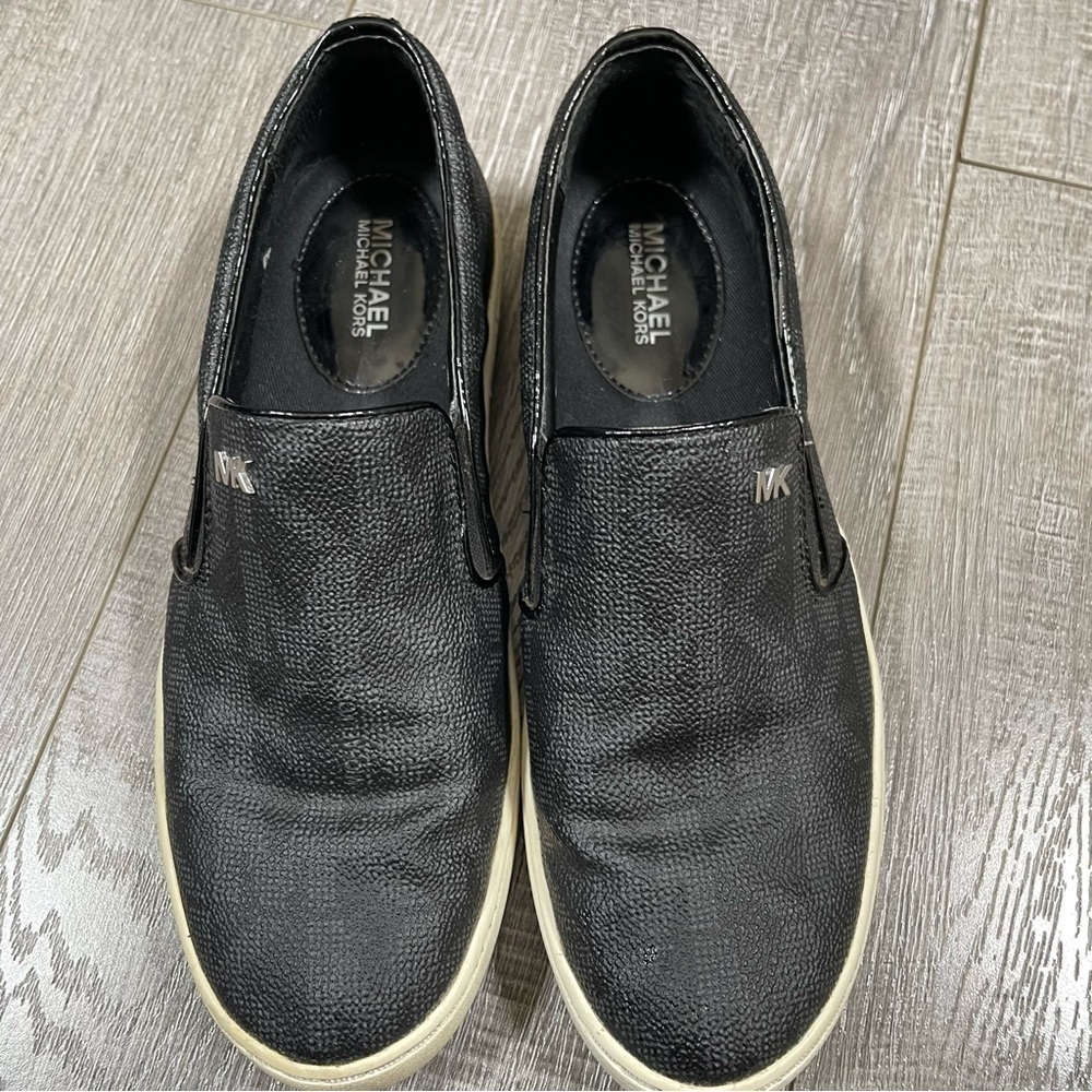 Michael kors slip on shoes size 5.5 black